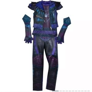 Disney Mal descendants 3 costume. MISSING THE GLOVES!